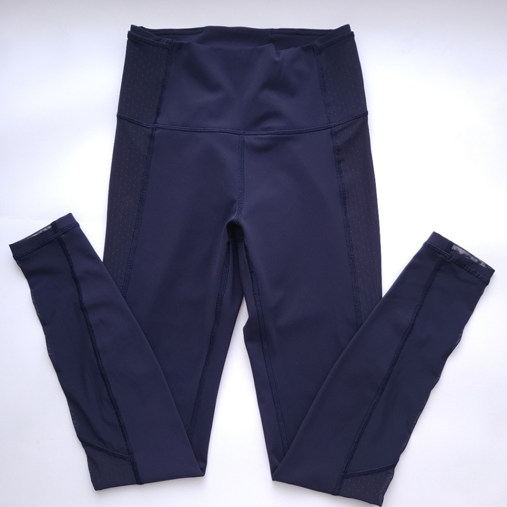 🍋Like New Lululemon Body Con Tight - Picture 7 of 11